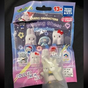 Sanrio Characters Playing Ghost Badz-Maru